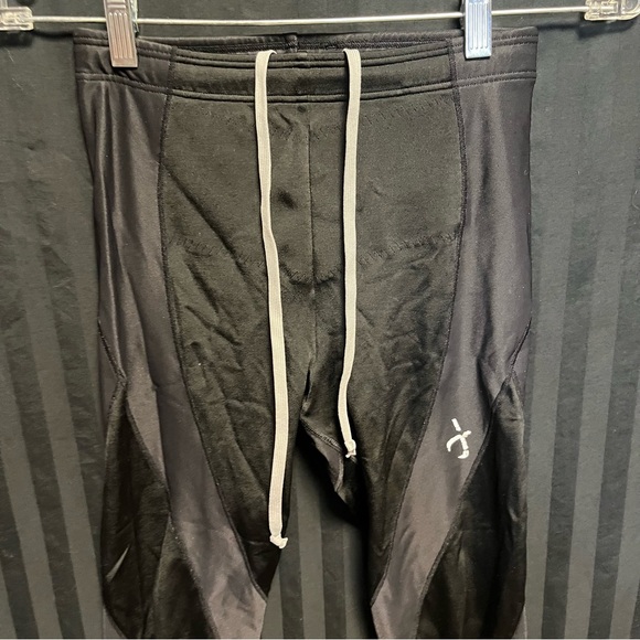 Cw-x athletic compression tights - Picture 7 of 7